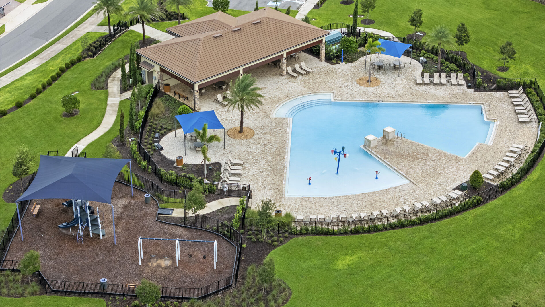 Resort-Style Amenities | Ridgeview | New Homes in Clermont, FL | Landsea Homes