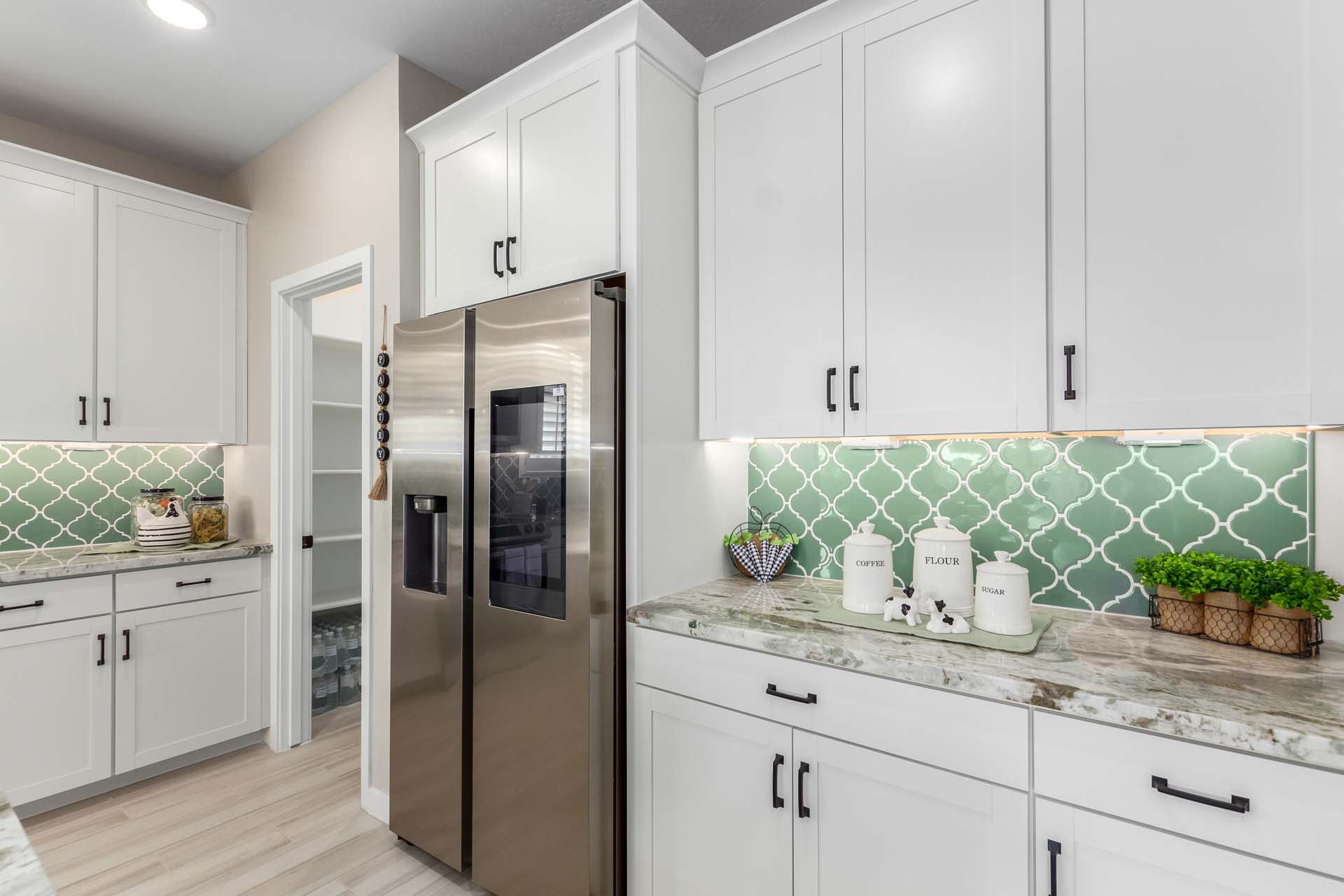 Kitchen | Citrus | The Villages at North Copper Canyon – Valley Series | New homes in Surprise, Arizona | Landsea Homes