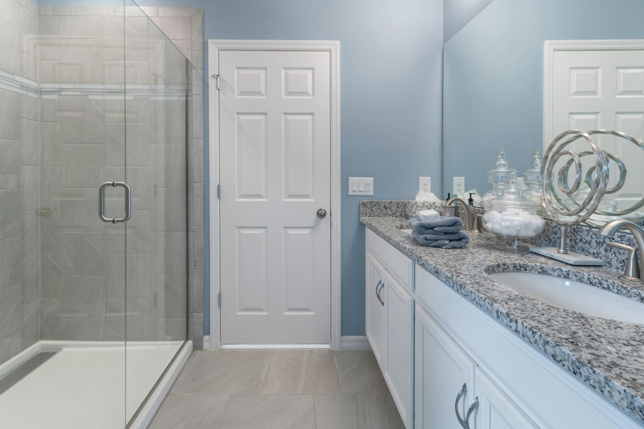 Master Bathroom - Kensington Flex by Landsea Homes