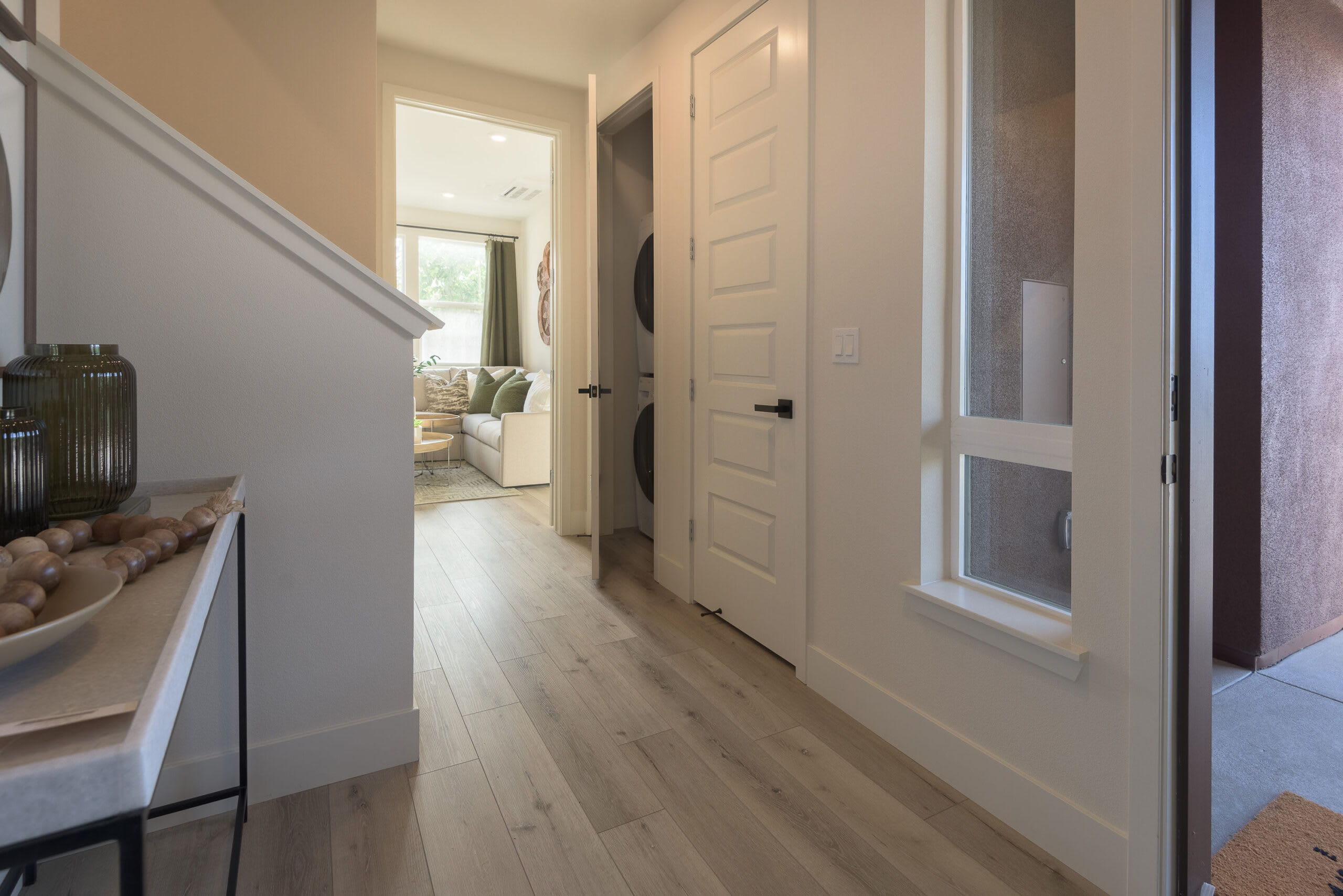 Entry | Plan 7 | Island View at Alameda Marina | New Homes in Alameda, CA | Landsea Homes