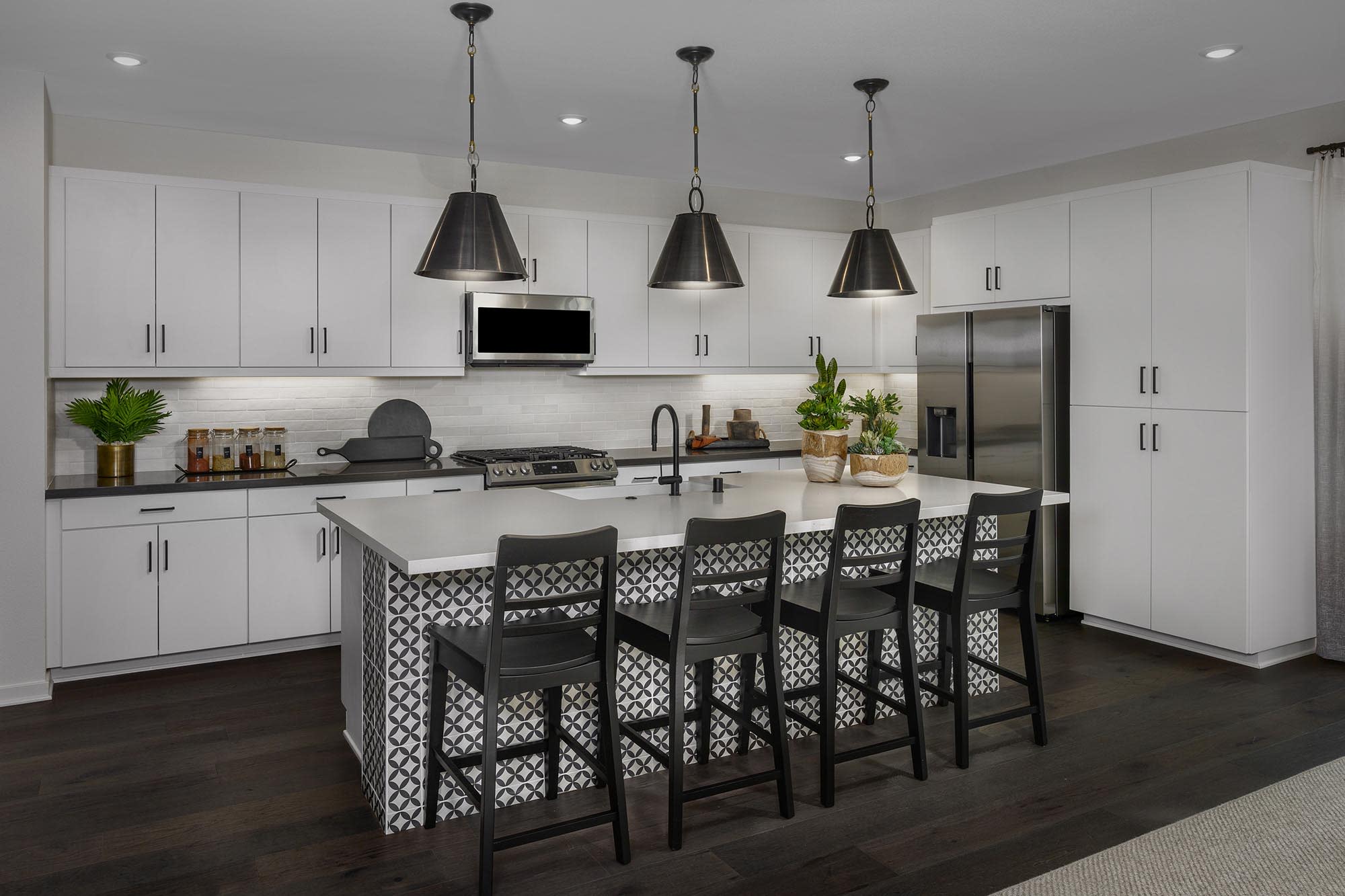 Kitchen | Plan Four | Strata | Narra Hills | New Single-Family Homes in North Fontana, CA | Landsea Homes