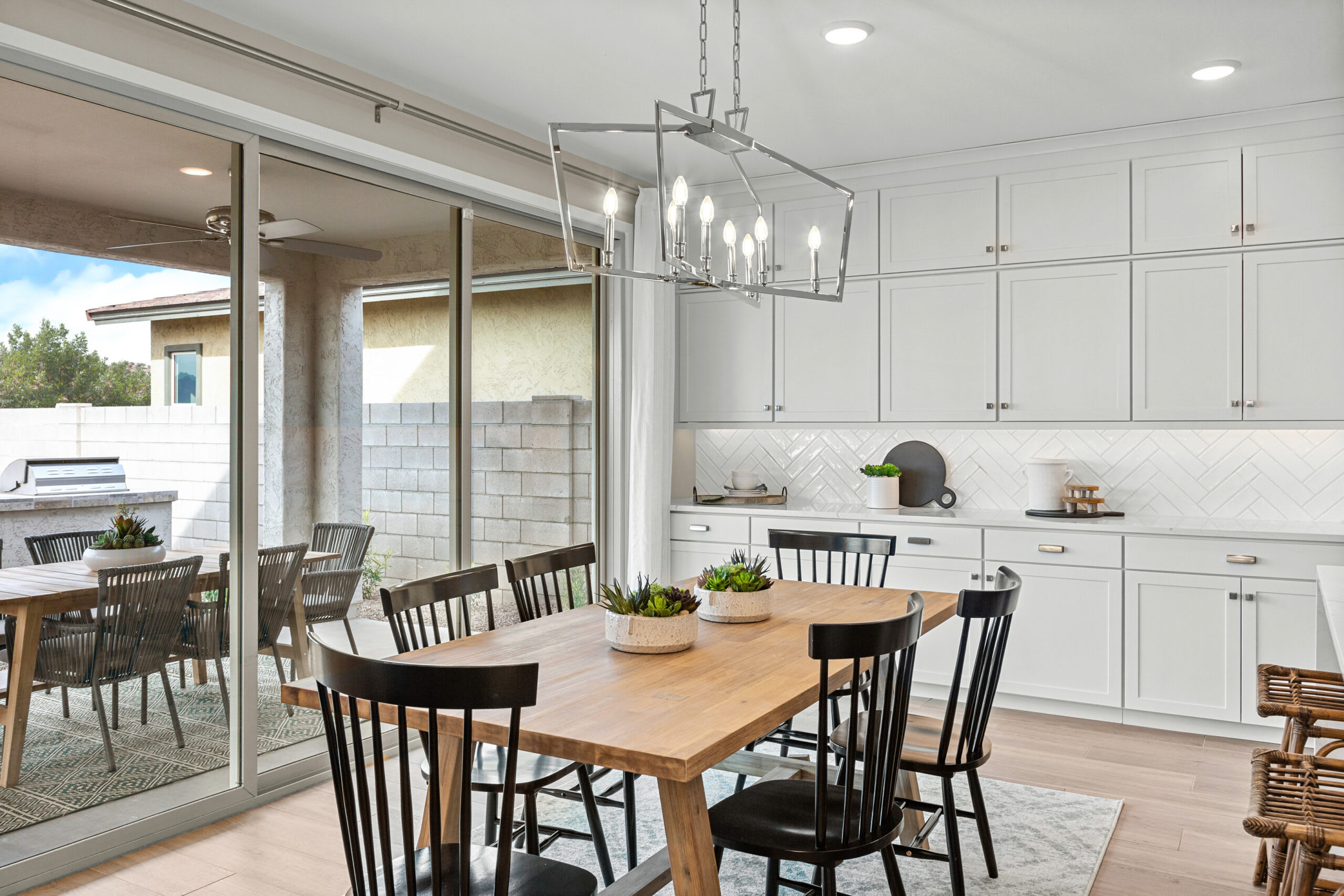 Dining Room | Mirabella | Harvest at Citrus Park | New Homes in Goodyear, AZ | Landsea Homes