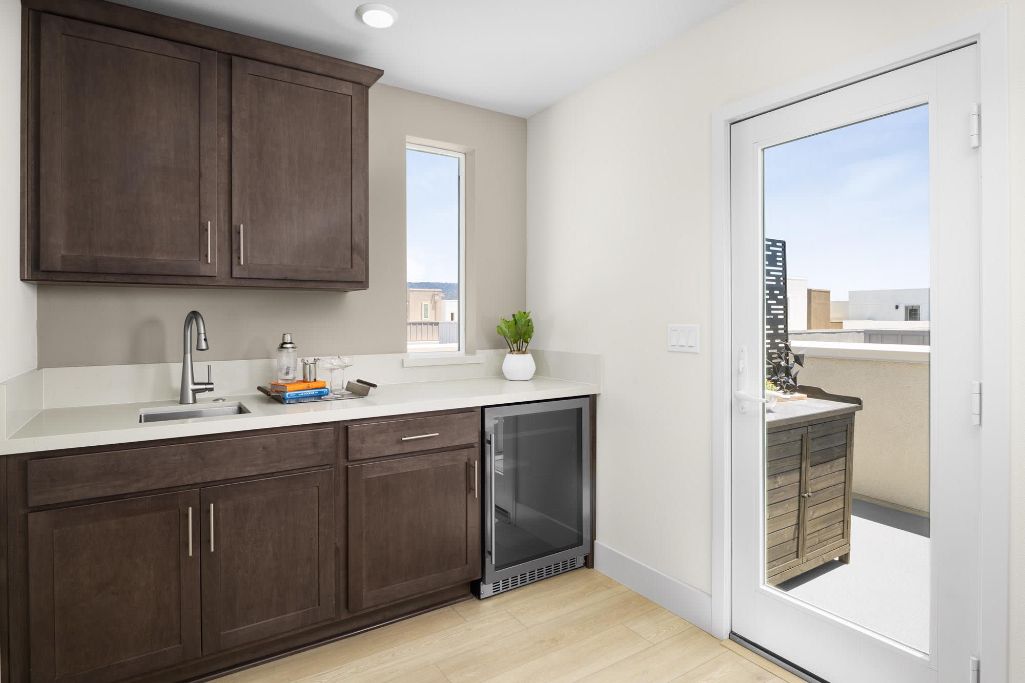 Wet Bar | Plan 6 | Island View at Alameda Marina | New Homes in Alameda, CA | Landsea Homes