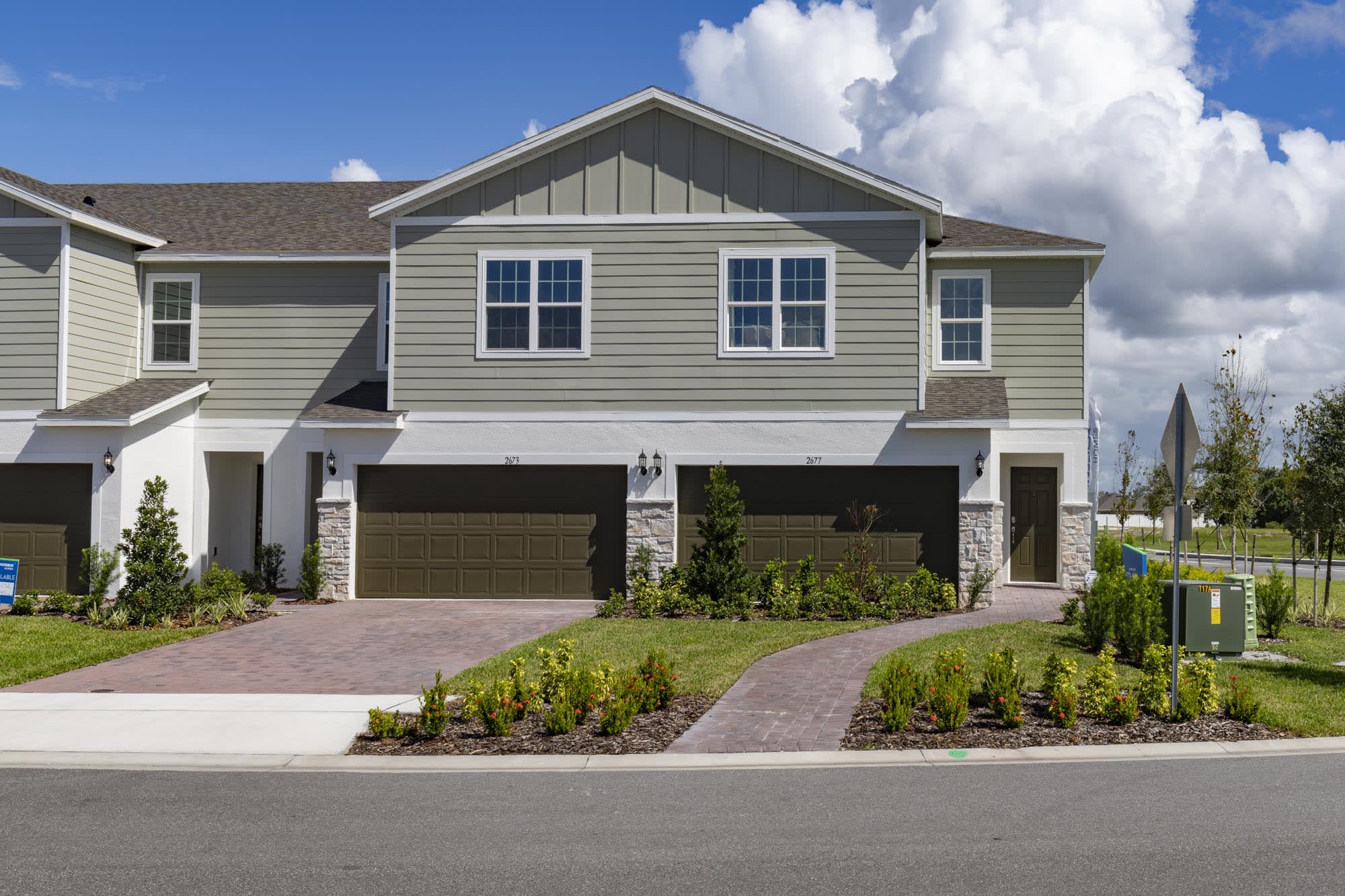 Exterior - Piper - Townhomes at Sky Lakes Estates in St. Cloud, FL by Landsea Homes