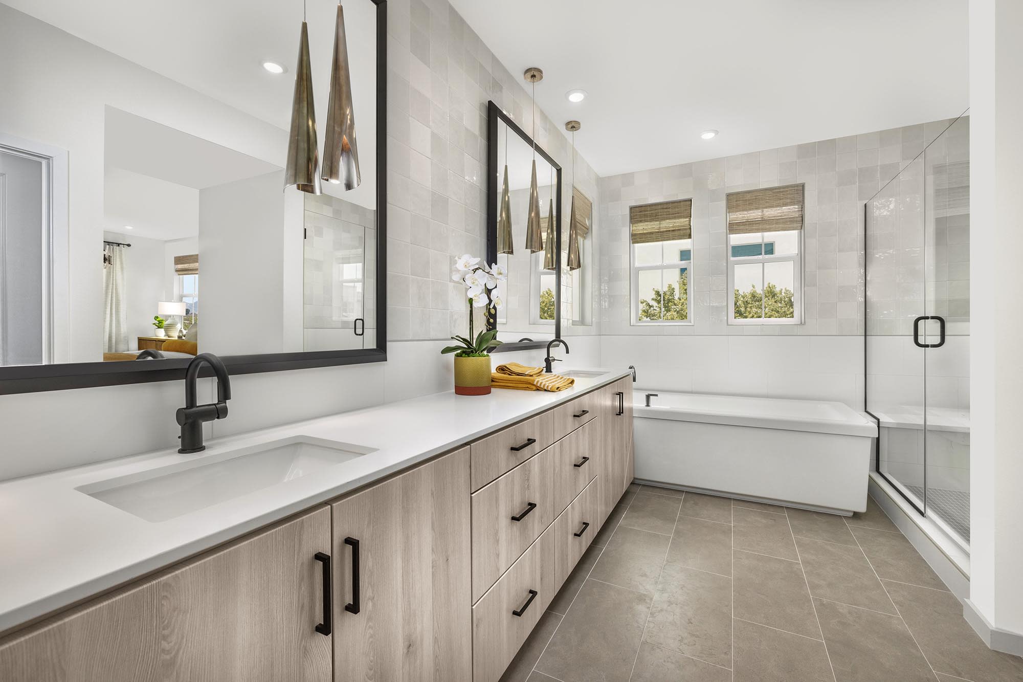 Primary Bathroom | Plan 2 (75) | Skyeland at Narra Hills | Single-Family Homes in North Fontana, CA | Landsea Homes