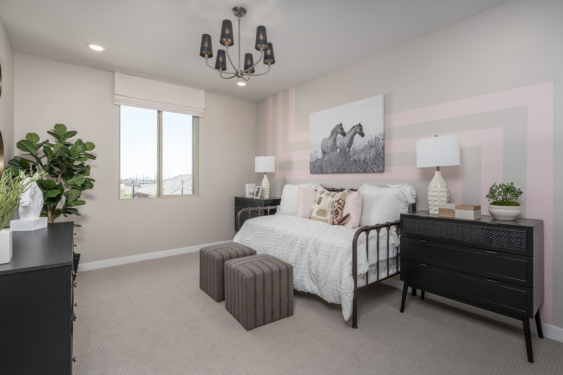 Bedroom | Grand 5G | Wildera – Peak Series | New Homes in San Tan Valley, AZ | Landsea Homes