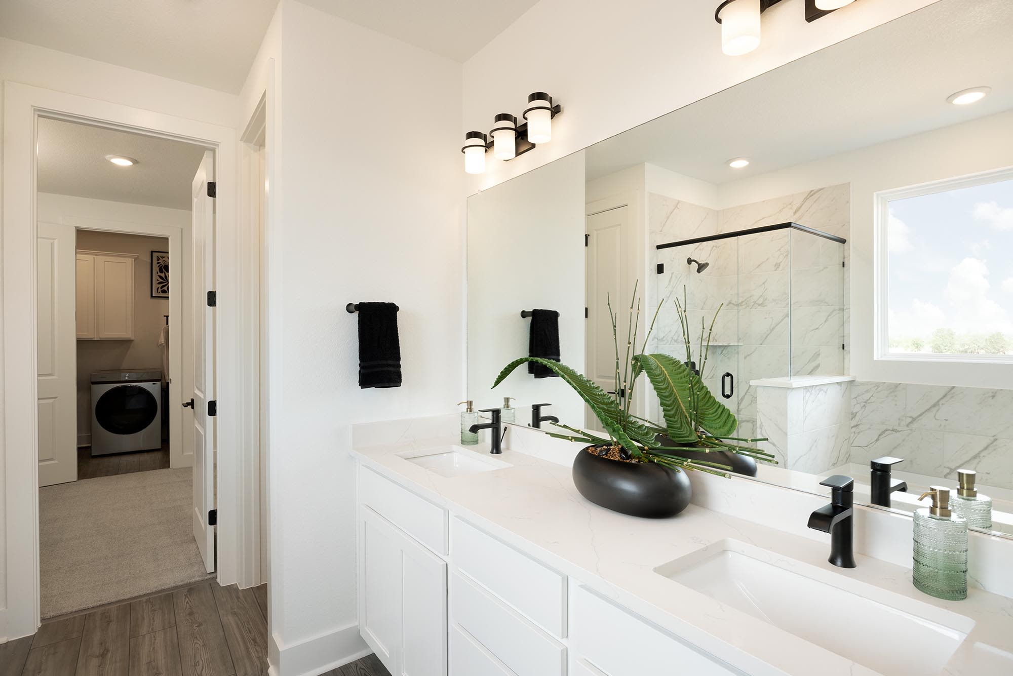 Bath | Javen | Sage Collection – Freedom at Anthem in Kyle, TX by Landsea Homes