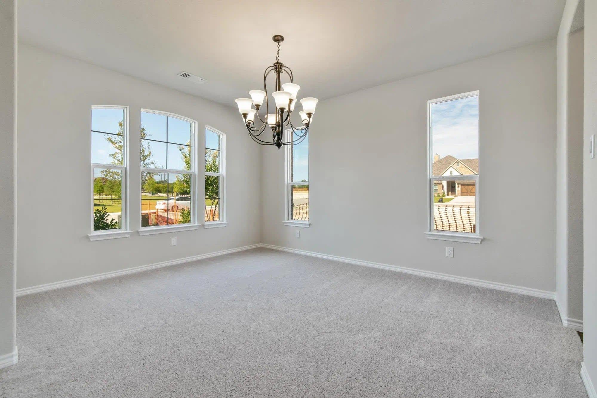 Dining Room | Concept 3115 at Massey Meadows in Midlothian, TX by Landsea Homes