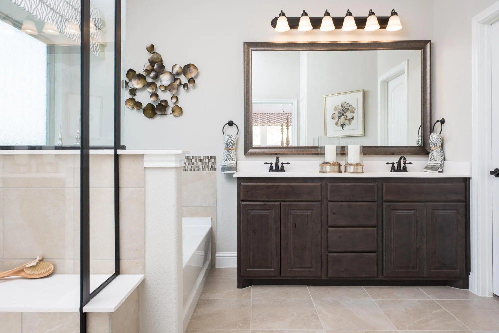 Primary Bathroom | Concept 1991 at Hunters Ridge in Crowley, TX by Landsea Homes