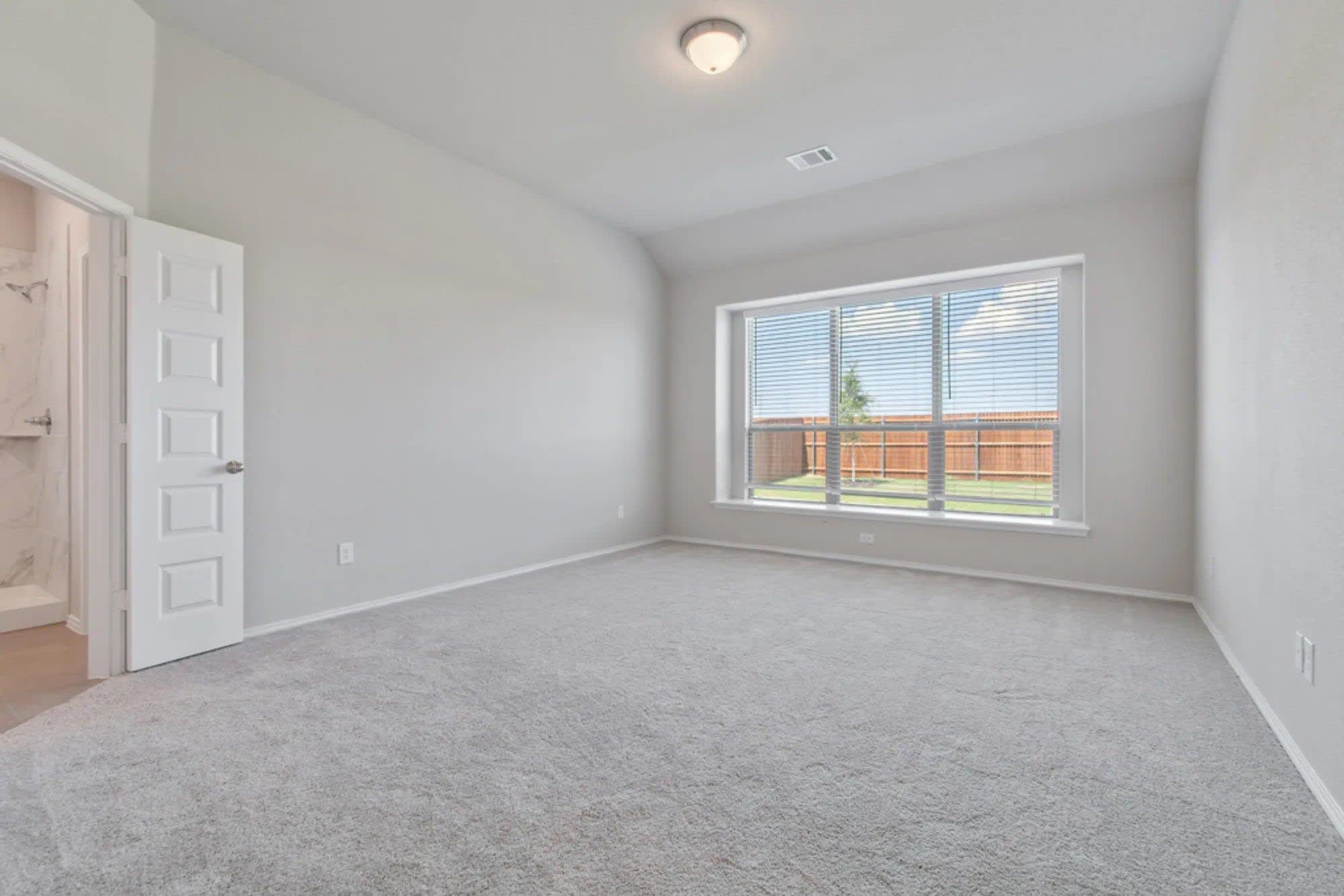 Primary Bedroom | Concept 2870 at Summer Crest in Fort Worth, TX by Landsea Homes