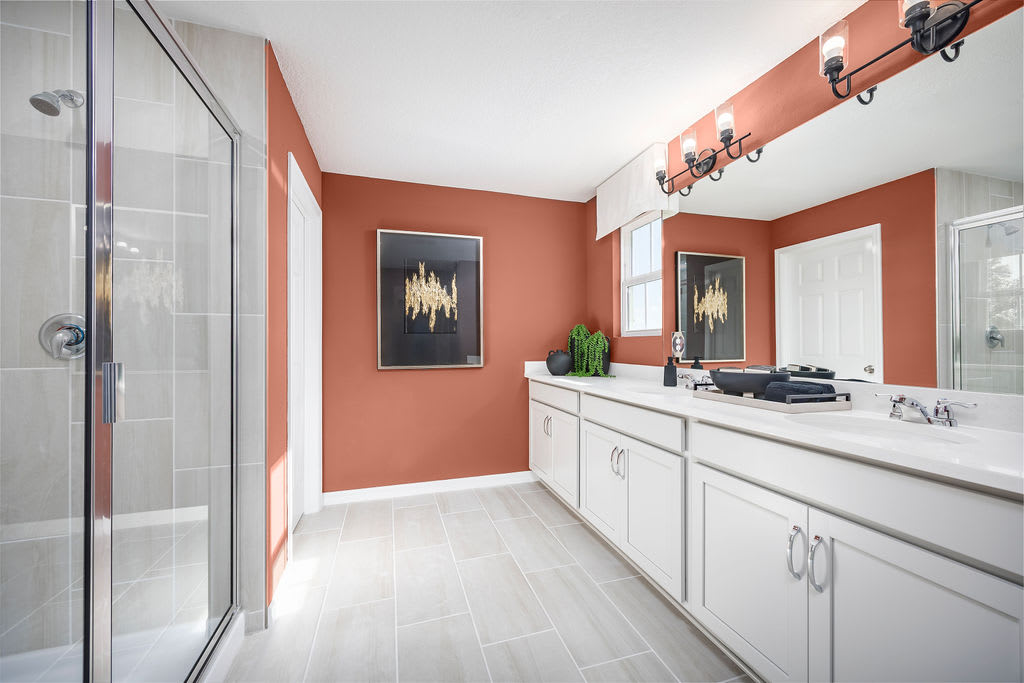Primary Bathroom | Hamilton | Thompson Village | New Townhomes in Apopka | Landsea Homes