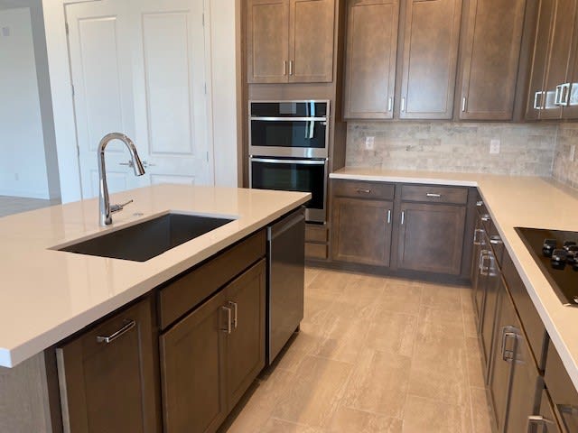 Lot 30 | Kitchen | Fremont | Wildera – Peak Series | New Homes in San Tan Valley, AZ | Landsea Homes