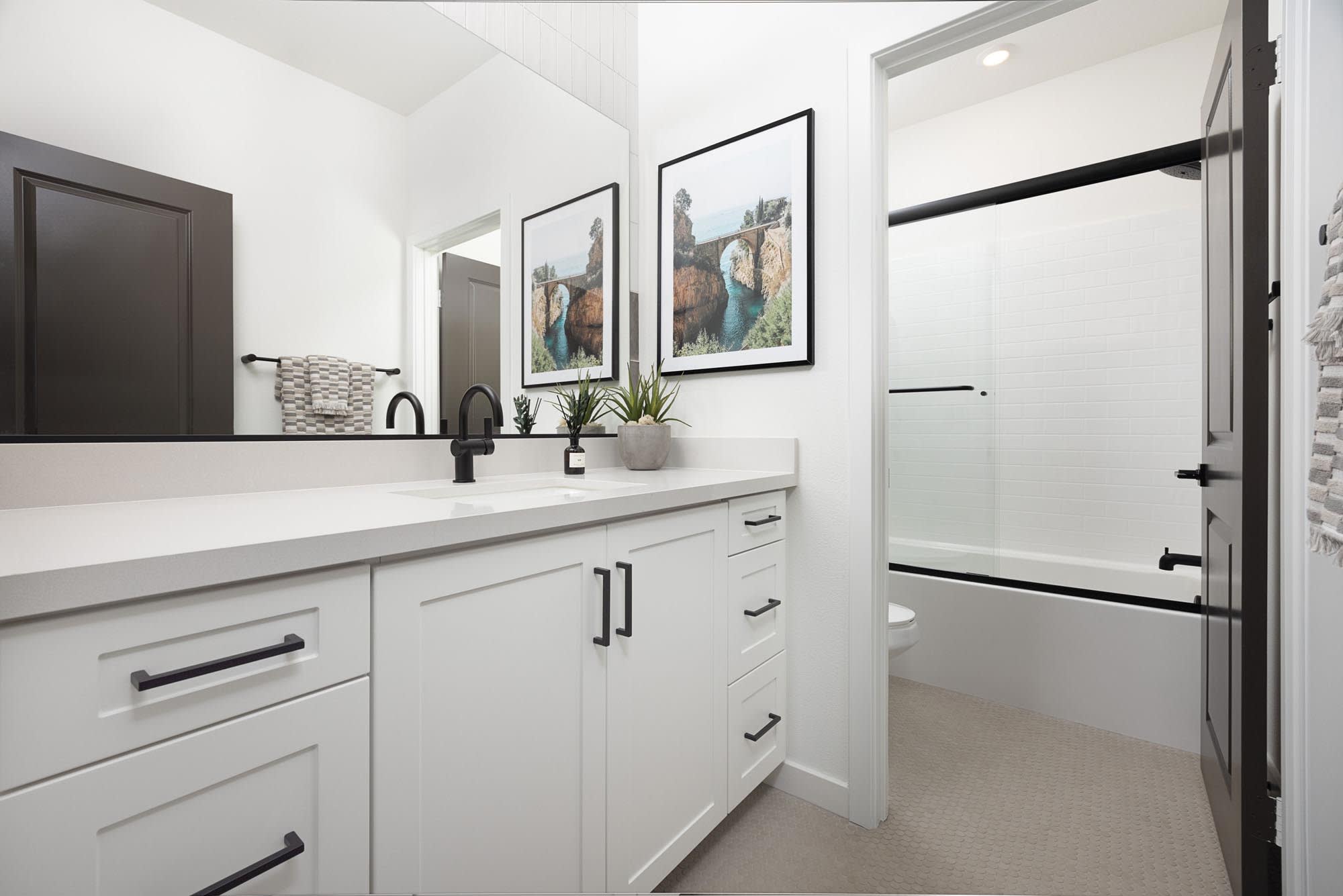 Bathroom 2 – Plan 2 – Peri in Ontario, CA by Landsea Homes