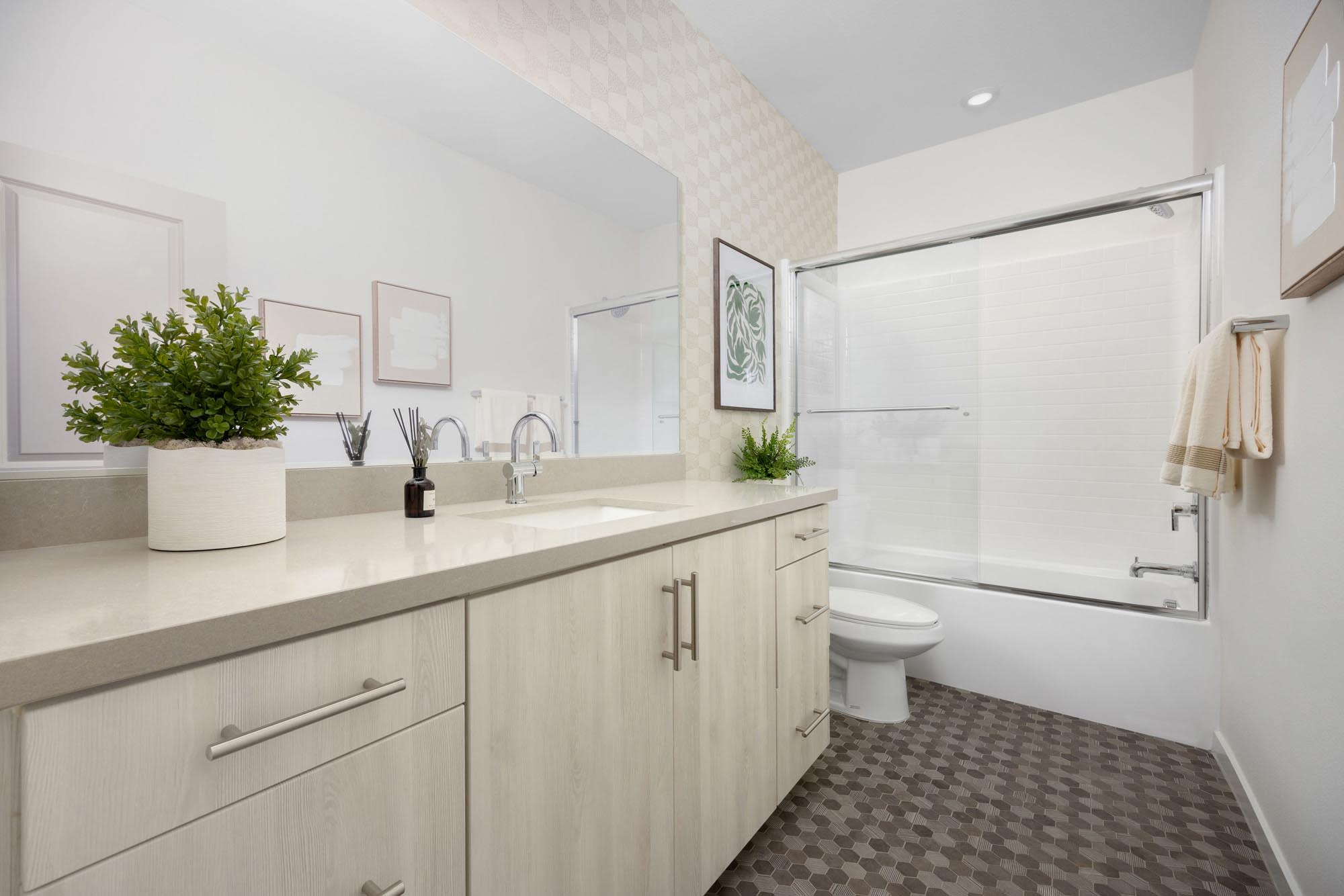 Bathroom 2 – Plan 3 – Peri in Ontario, CA by Landsea Homes