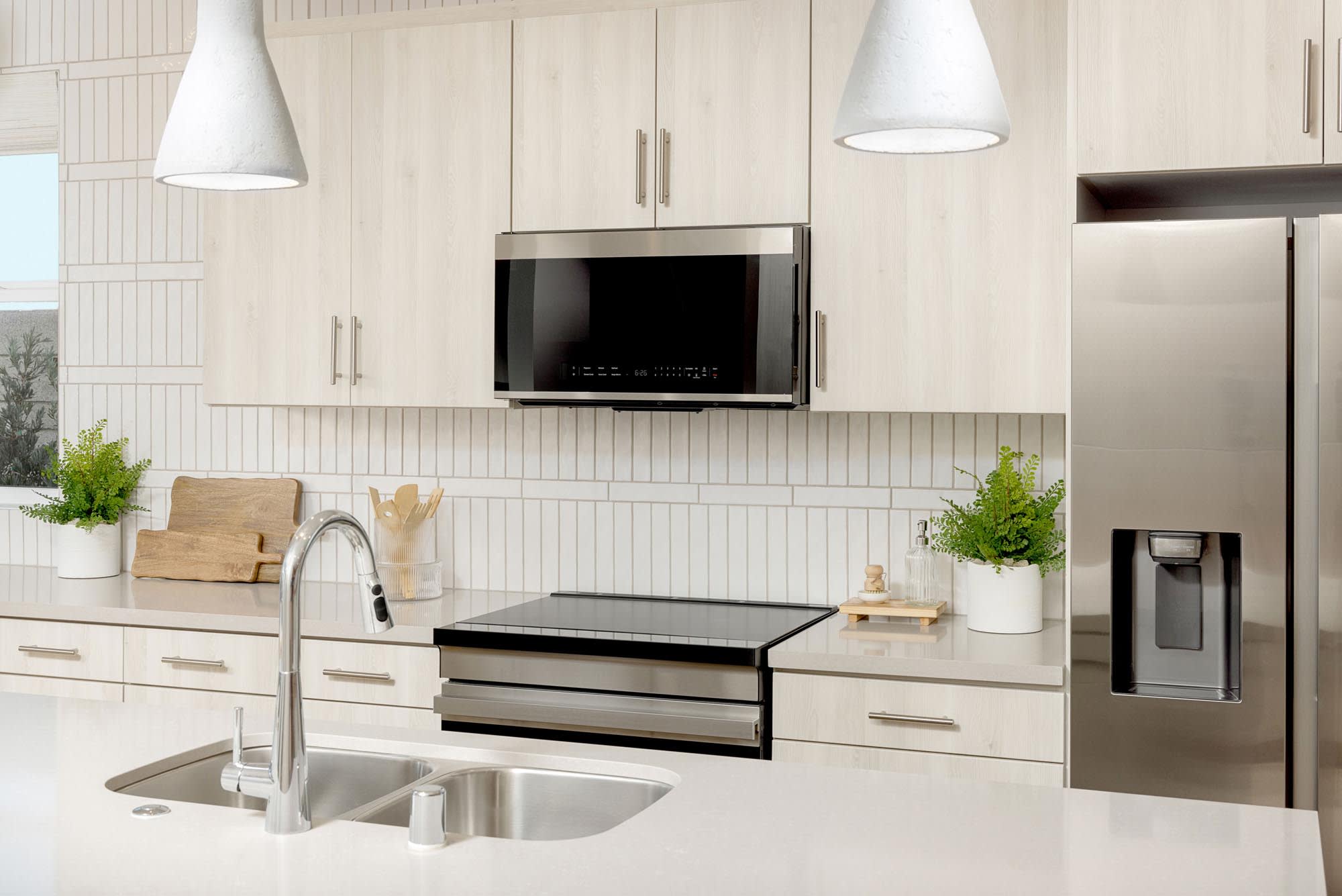 Kitchen – Plan 3 – Peri in Ontario, CA by Landsea Homes