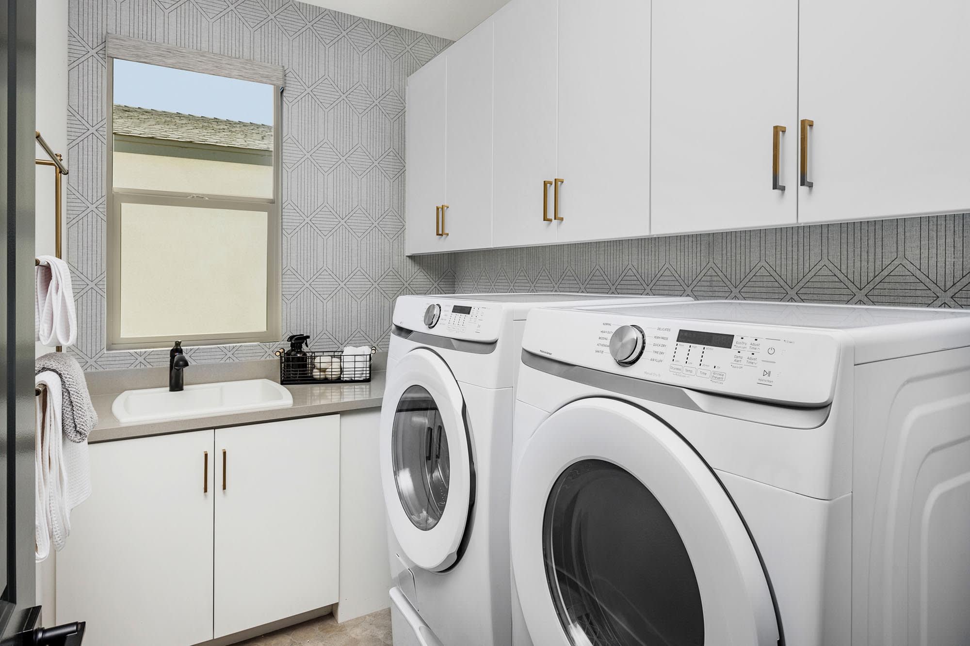 Laundry Room – Plan 1 – Peri in Ontario, CA by Landsea Homes