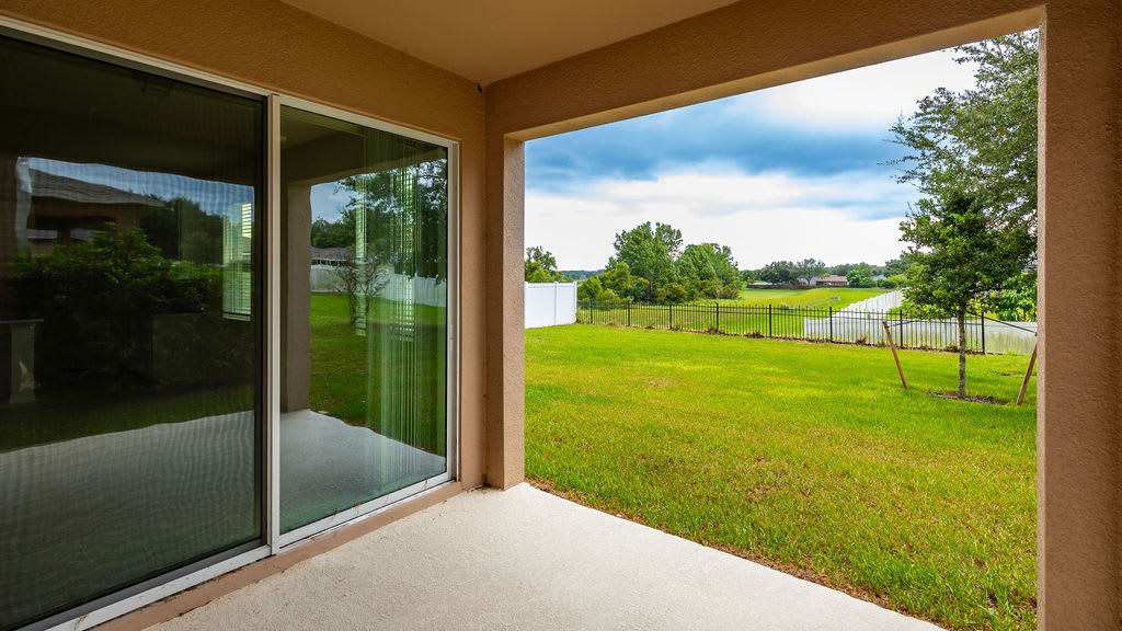 Lanai | Lot 34 at Sunrise Ridge in Groveland, FL by Landsea Homes