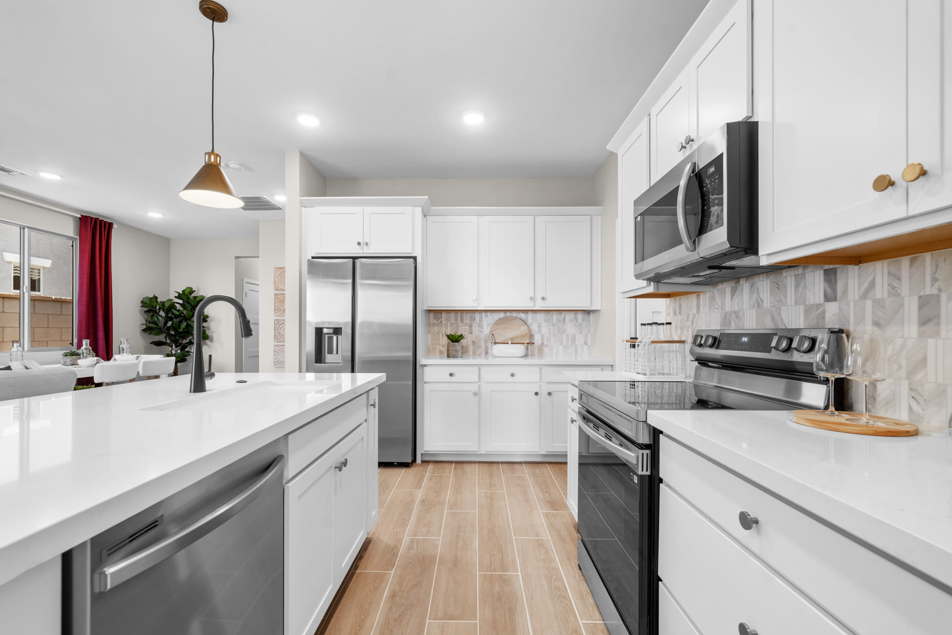 Kitchen | Terraza Model Home | Mira Vista at Victory in Buckeye, AZ by Landsea Homes