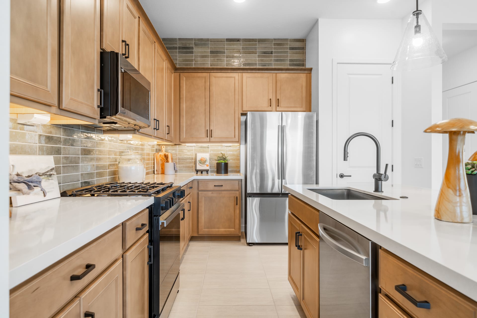 Kitchen | Brisa Model Home | Mira Vista at Victory in Buckeye, AZ by Landsea Homes