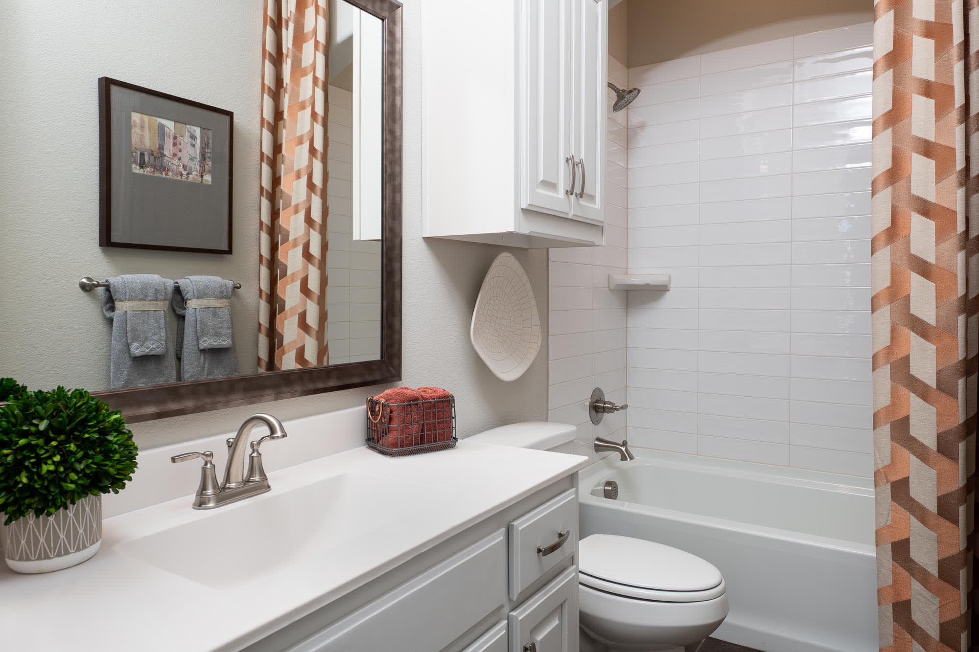 Bathroom 2 – Paloma Ranch in New Fairview, TX by Landsea Homes