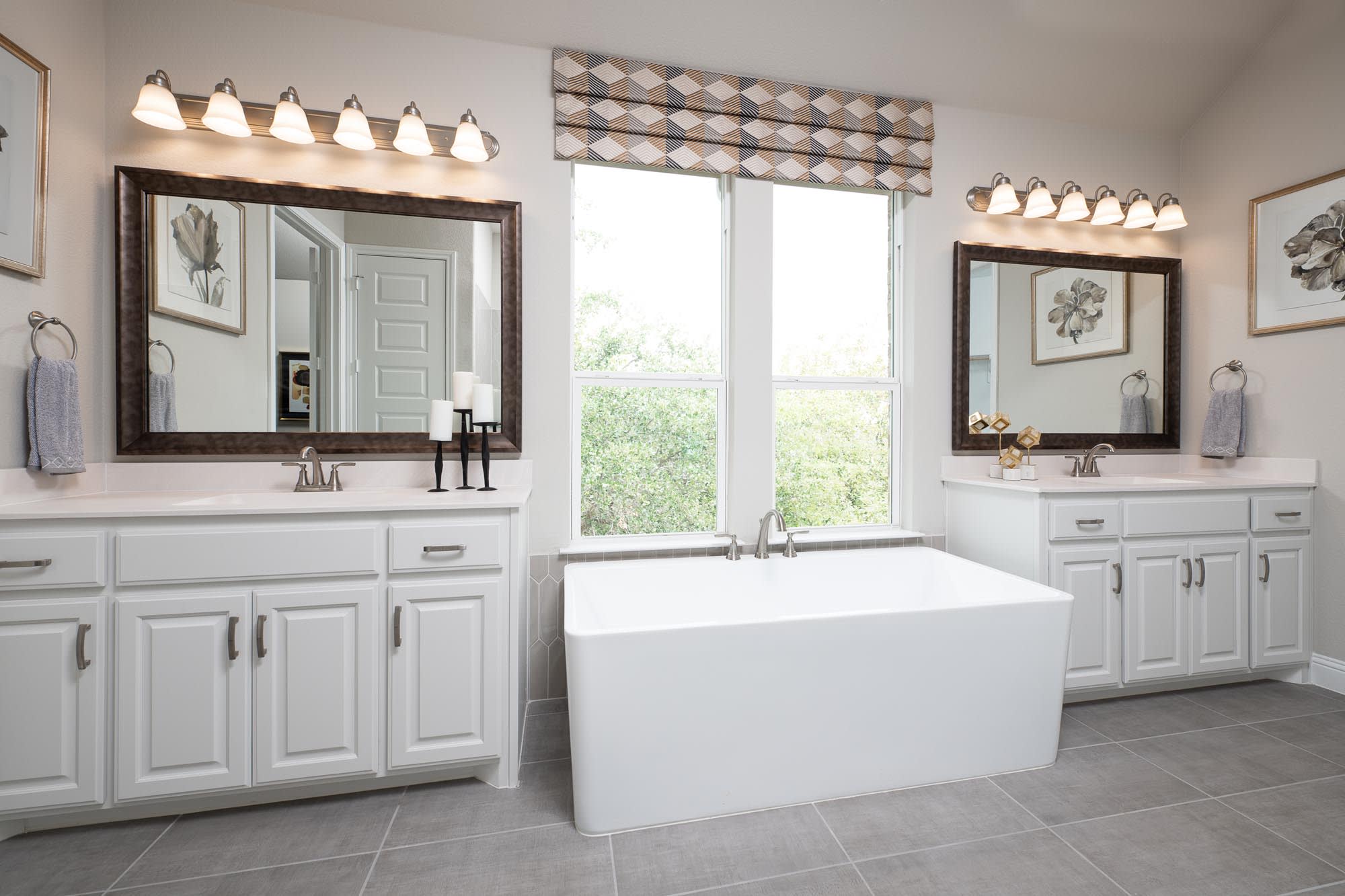 Primary Bathroom – Paloma Ranch in New Fairview, TX by Landsea Homes