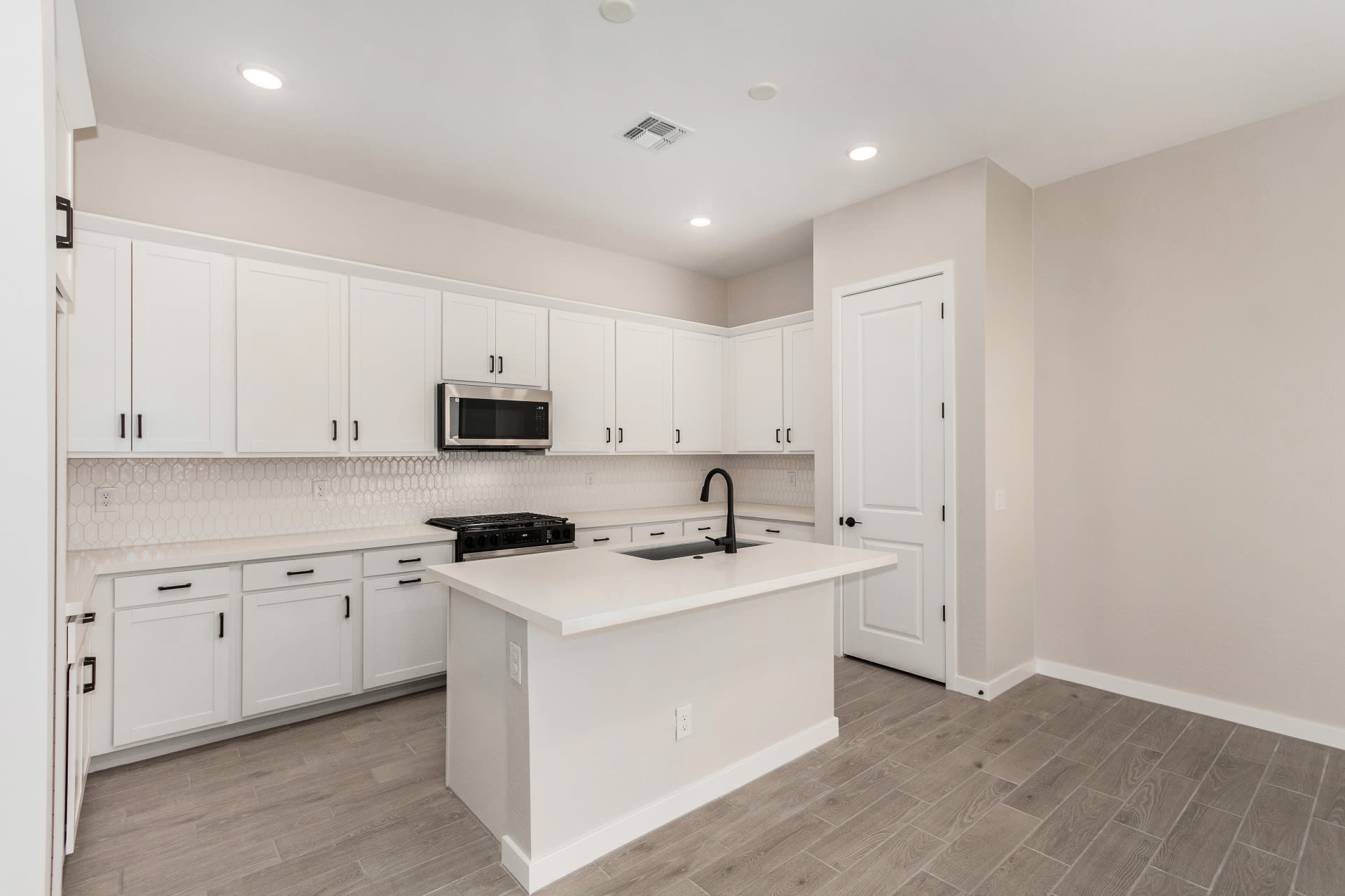 Lot 71 | Mariposa | Mira Vista at Victory in Buckeye, AZ by Landsea Homes