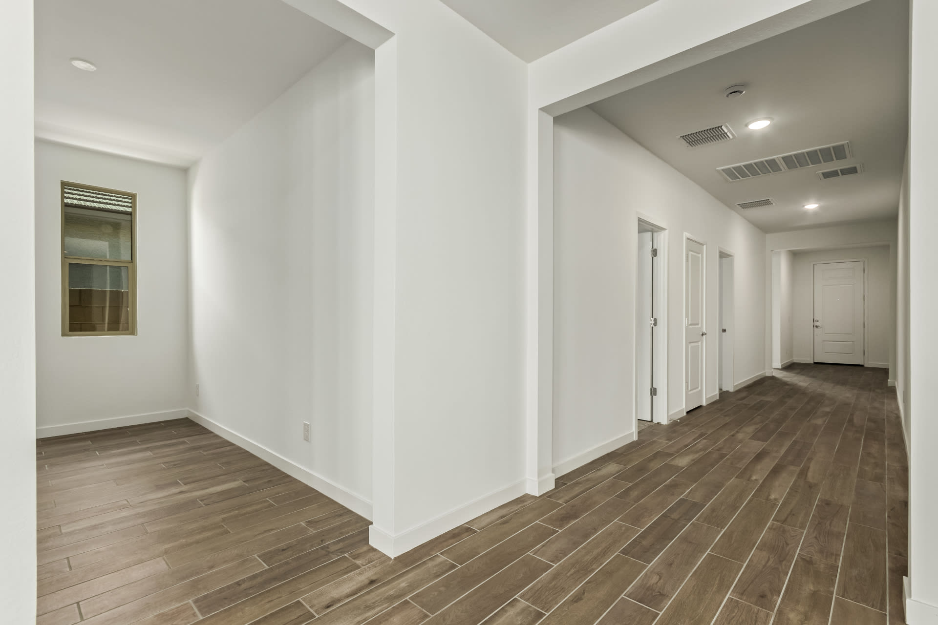 Lot 198 | Parker Floorplan | The Villages at North Copper Canyon – Valley Series | New homes in Surprise, Arizona | Landsea Homes