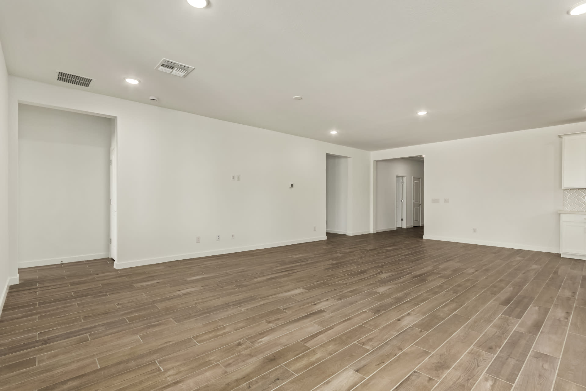 Lot 198 | Parker Floorplan | The Villages at North Copper Canyon – Valley Series | New homes in Surprise, Arizona | Landsea Homes