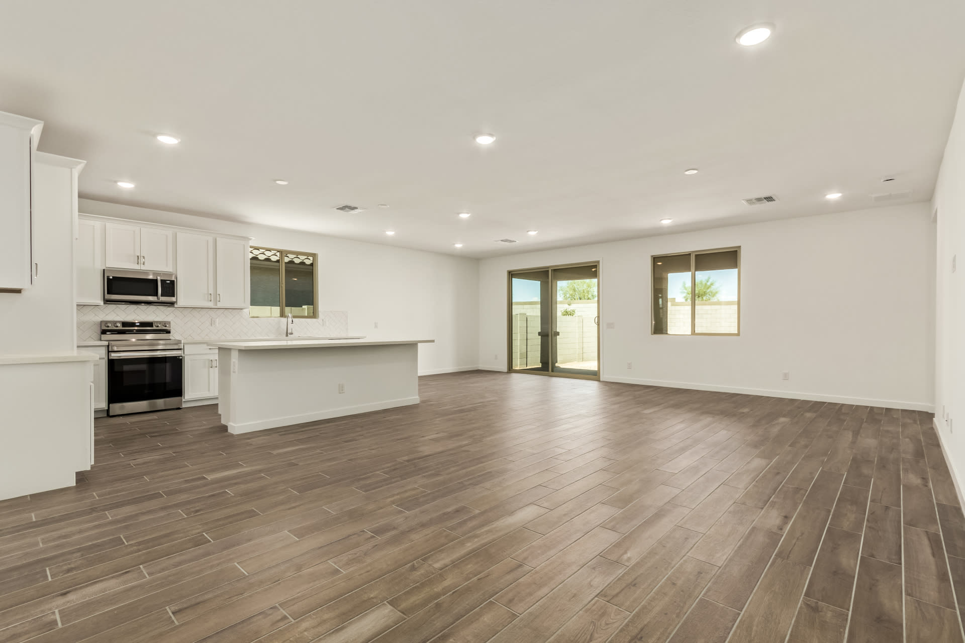 Lot 198 | Parker Floorplan | The Villages at North Copper Canyon – Valley Series | New homes in Surprise, Arizona | Landsea Homes