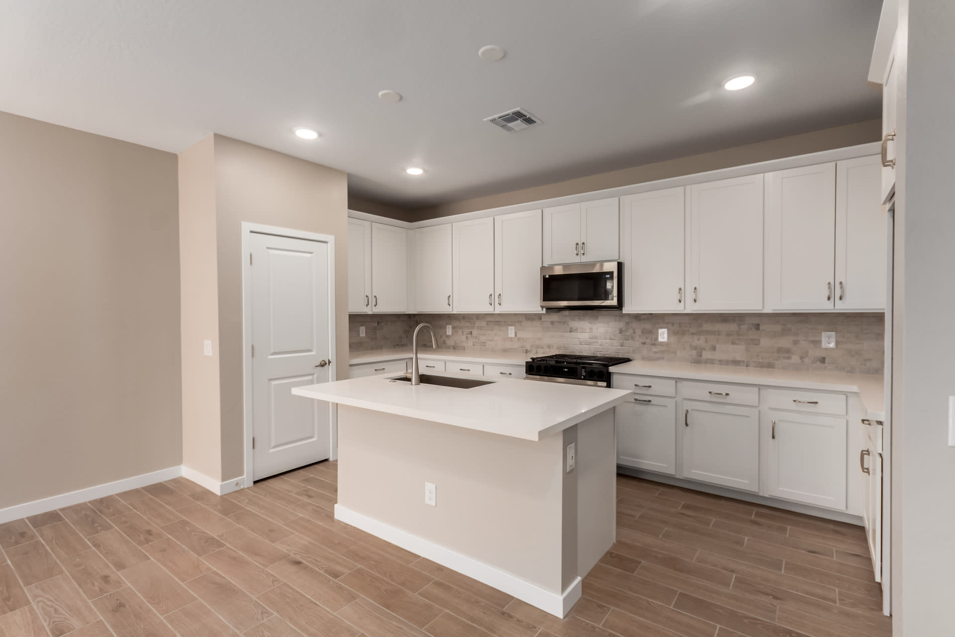 Lot 66 | Mira Vista at Victory in Buckeye, AZ by Landsea Homes