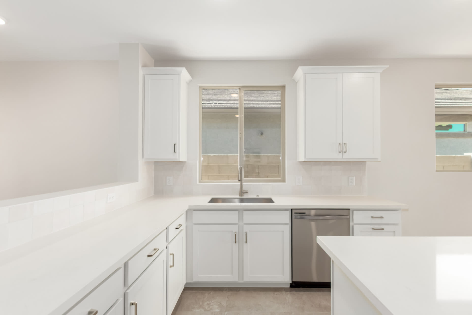 Lot 160 | Pima Floorplan | Sunrise - Canyon Series | Surprise, AZ | Landsea Homes