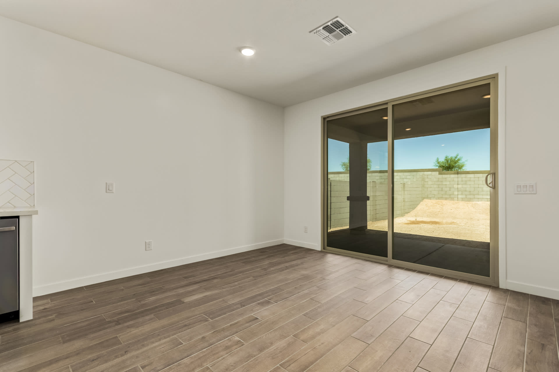 Lot 198 | Parker Floorplan | The Villages at North Copper Canyon – Valley Series | New homes in Surprise, Arizona | Landsea Homes