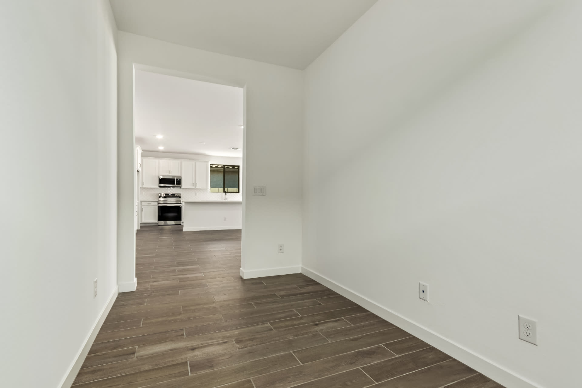 Lot 198 | Parker Floorplan | The Villages at North Copper Canyon – Valley Series | New homes in Surprise, Arizona | Landsea Homes