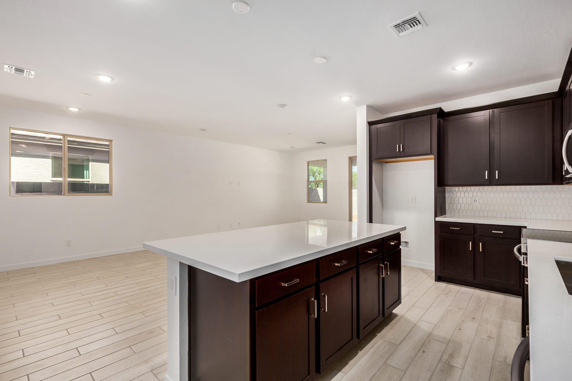 Lot 16 | Sabino | The Villages at North Copper Canyon – Canyon Series | Surprise, AZ | Landsea Homes