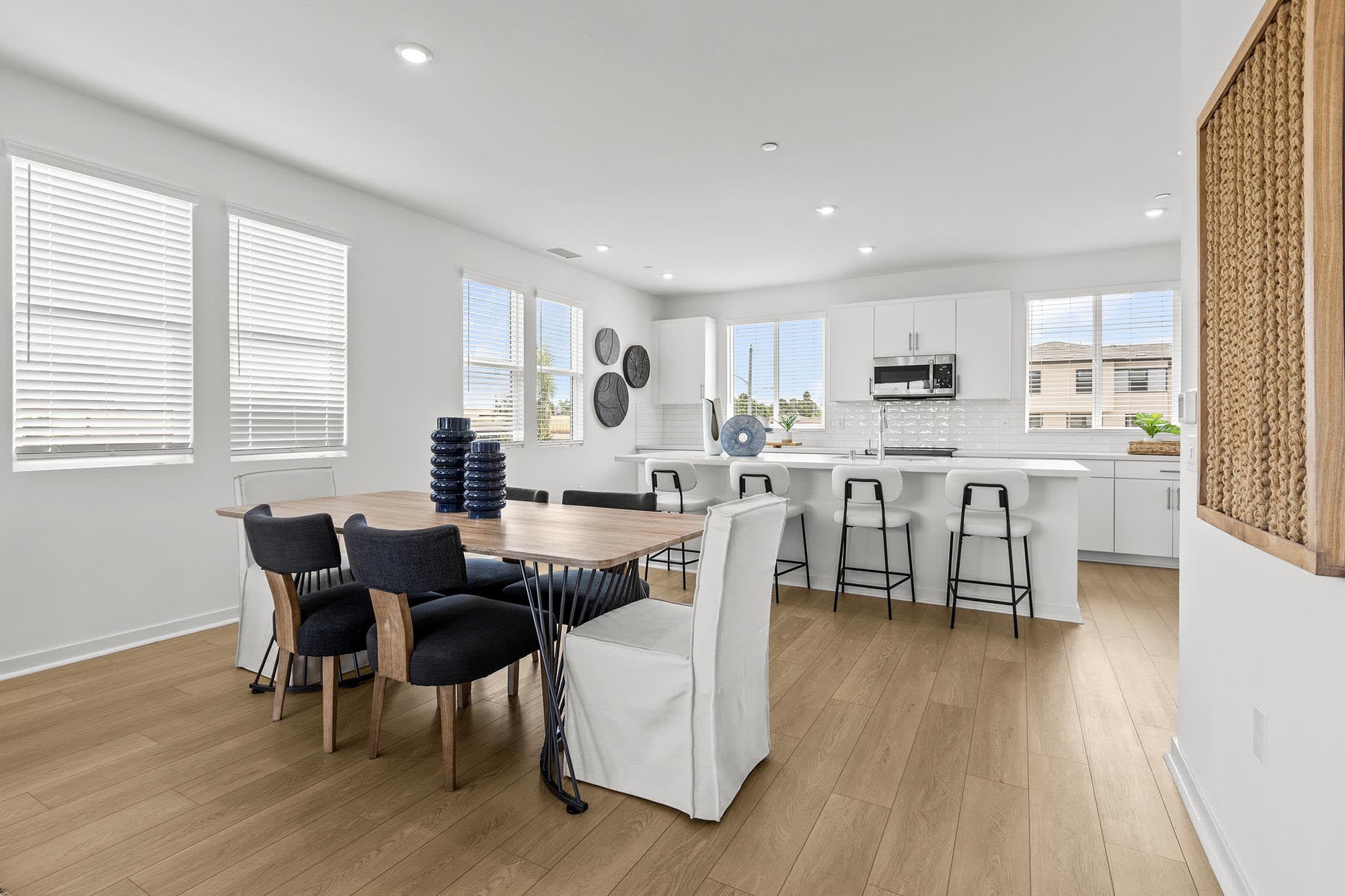 Dining Room – Plan Seven at Mason in Anaheim, CA by Landsea Homes