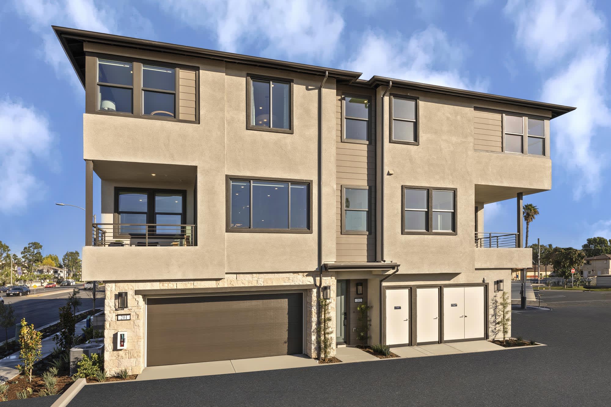 Exterior – Plan Four at Mason in Anaheim, CA by Landsea Homes