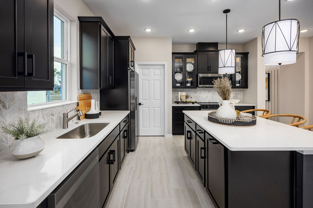 Kitchen | Meadowood | New Homes in Central, FL by Landsea Homes