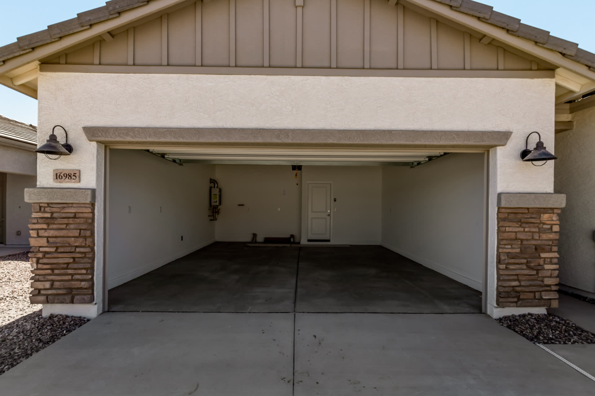 Lot 166 | Sabino Floorplan | Sunrise - Canyon Series | Surprise, AZ | Landsea Homes