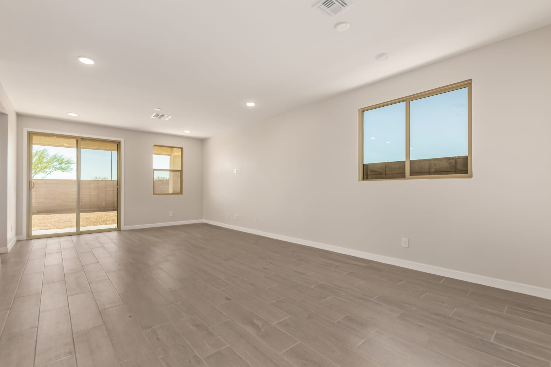 Lot 166 | Sabino Floorplan | Sunrise - Canyon Series | Surprise, AZ | Landsea Homes