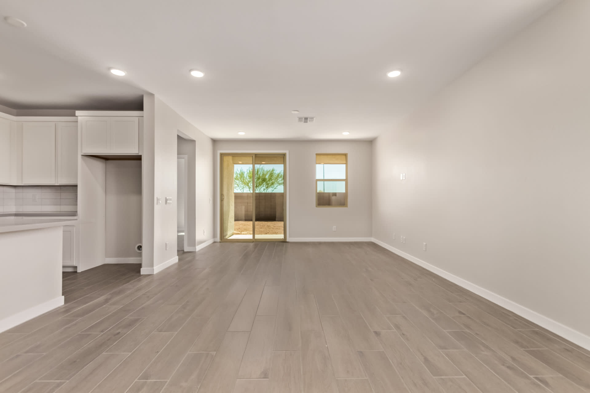 Lot 166 | Sabino Floorplan | Sunrise - Canyon Series | Surprise, AZ | Landsea Homes