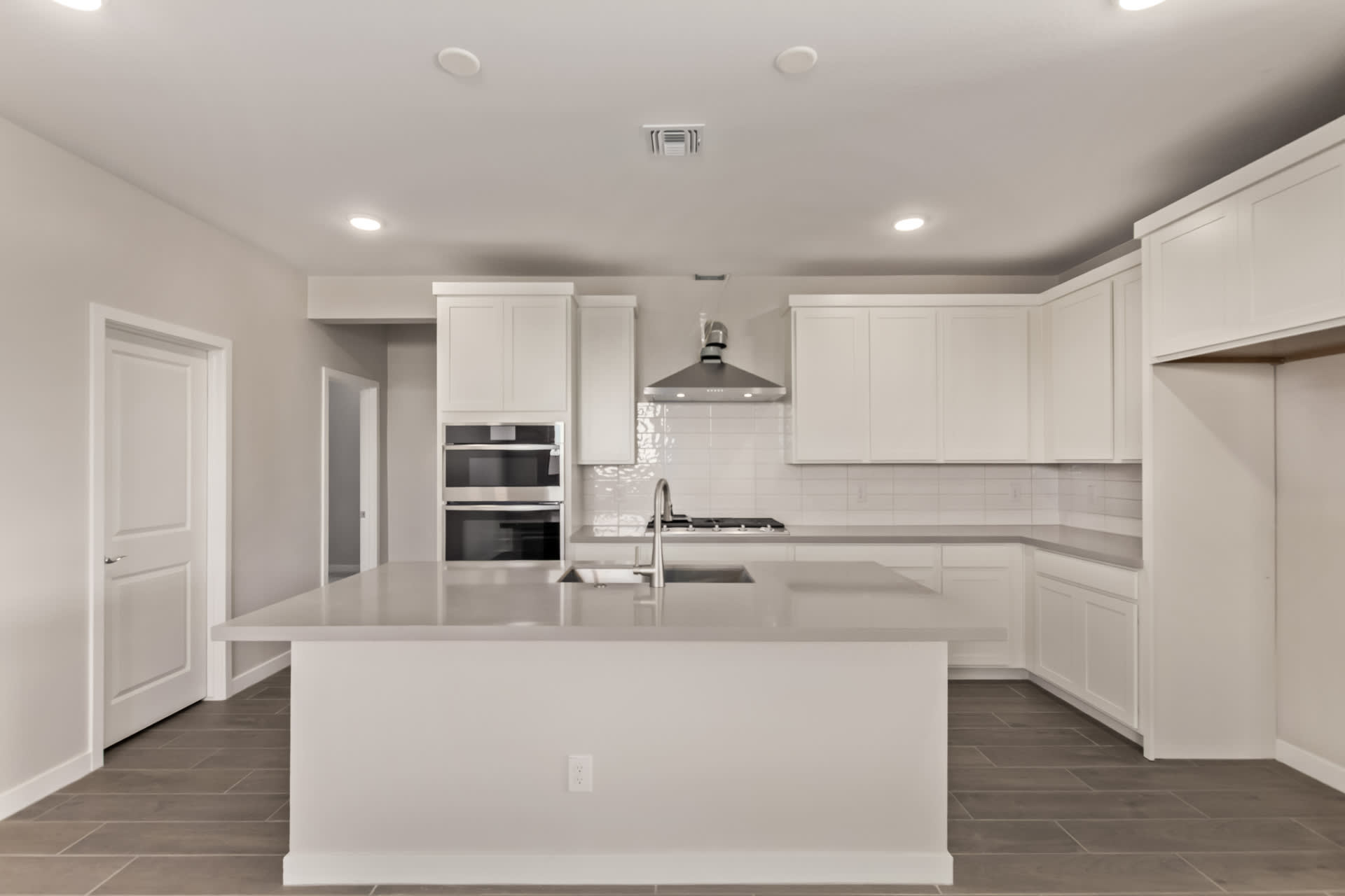 Lot 166 | Sabino Floorplan | Sunrise - Canyon Series | Surprise, AZ | Landsea Homes