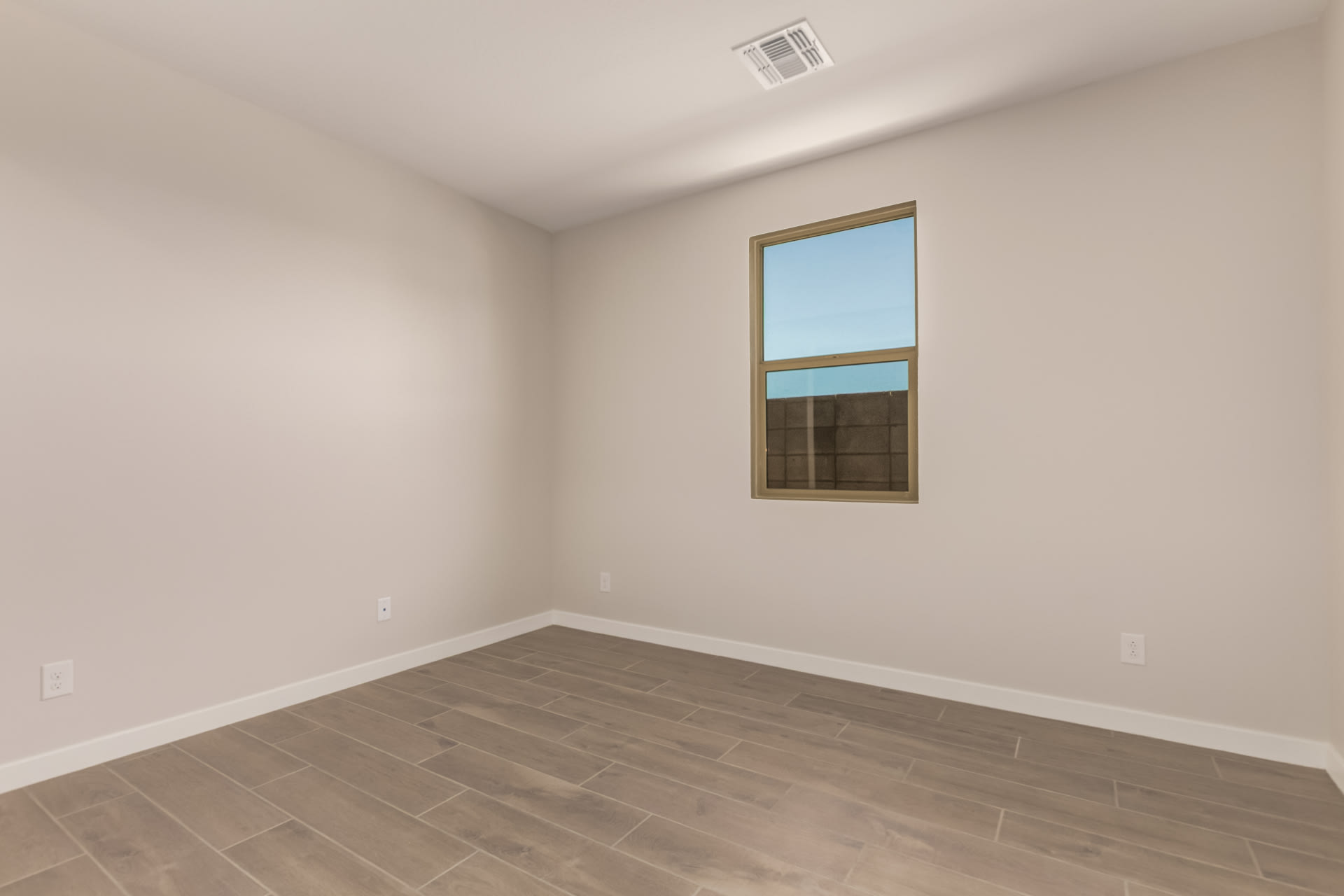 Lot 166 | Sabino Floorplan | Sunrise - Canyon Series | Surprise, AZ | Landsea Homes