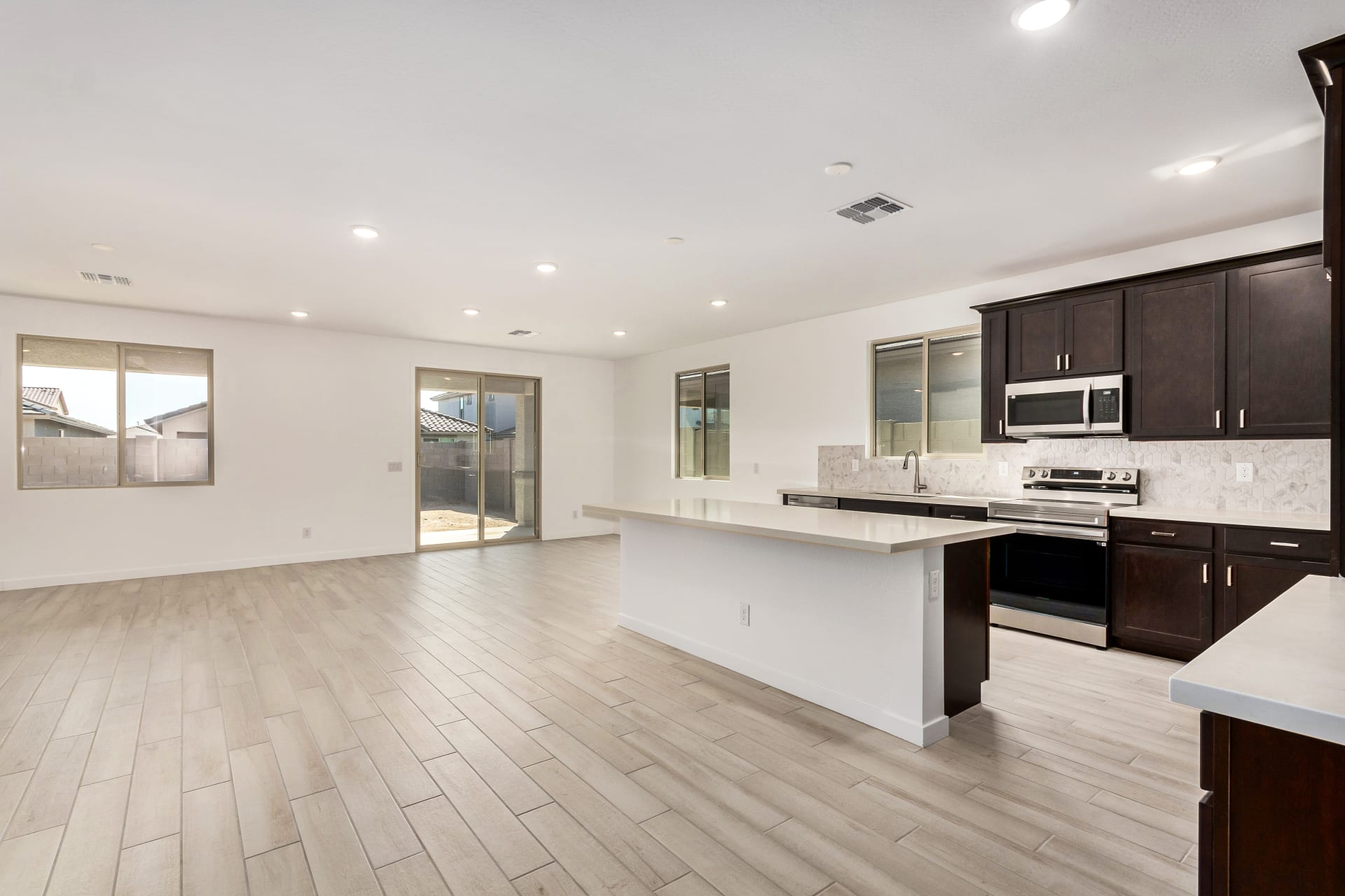 Lot 210 | Citrus Floorplan | The Villages at North Copper Canyon – Valley Series | New homes in Surprise, Arizona | Landsea Homes