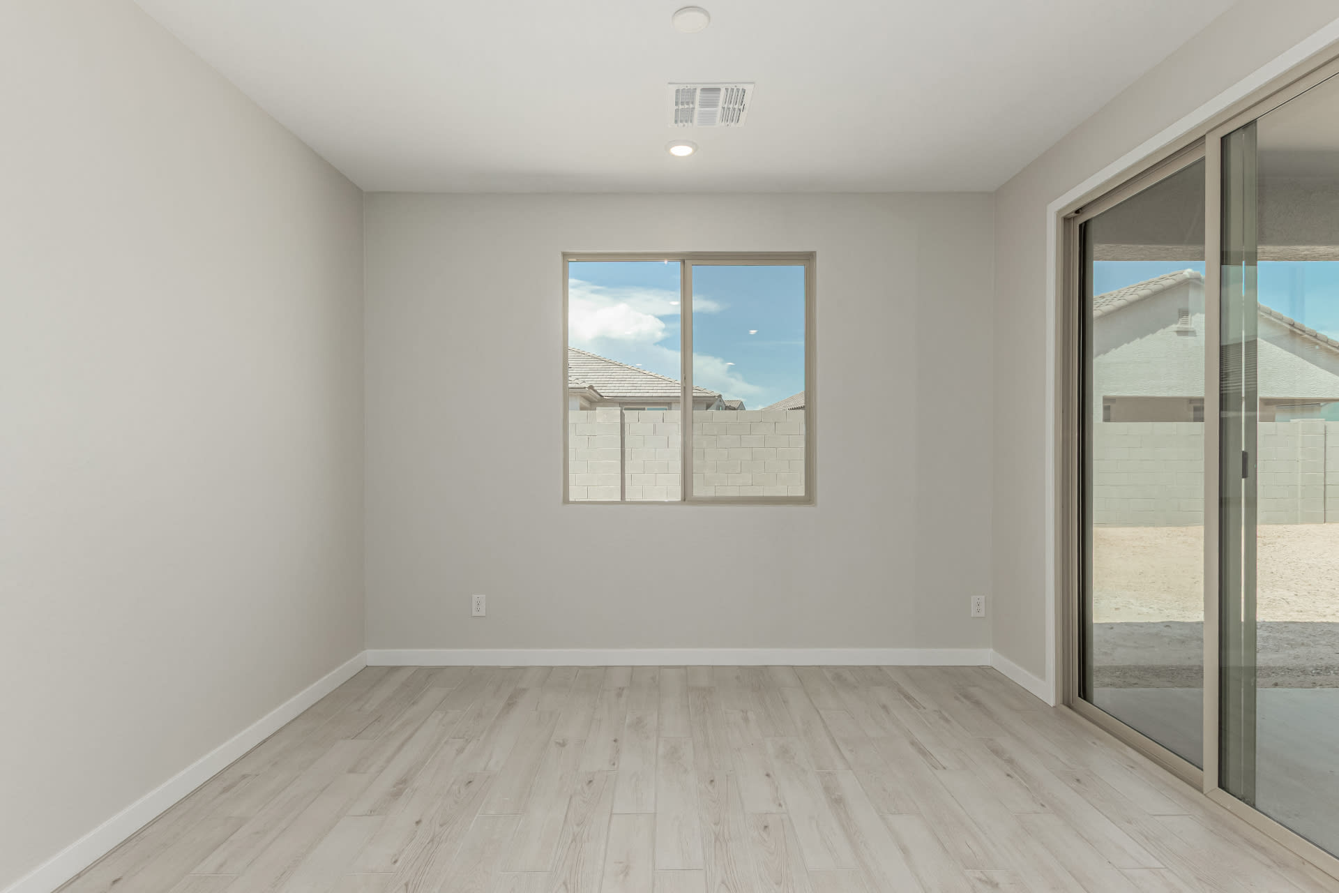 Lot 237 | Falcon Floorplan | The Villages at North Copper Canyon – Valley Series | New homes in Surprise, Arizona | Landsea Homes