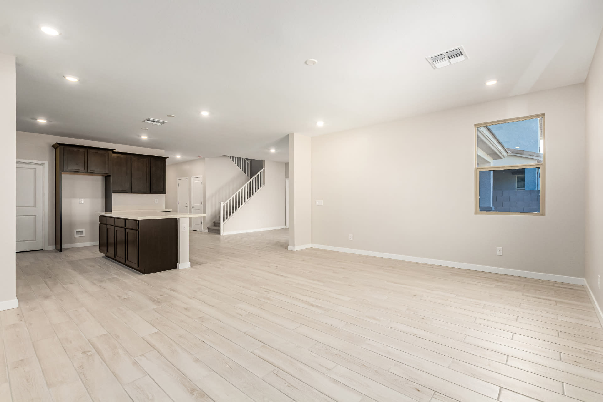 Lot 235 | Prescott Floorplan | The Villages at North Copper Canyon – Valley Series | New homes in Surprise, Arizona | Landsea Homes