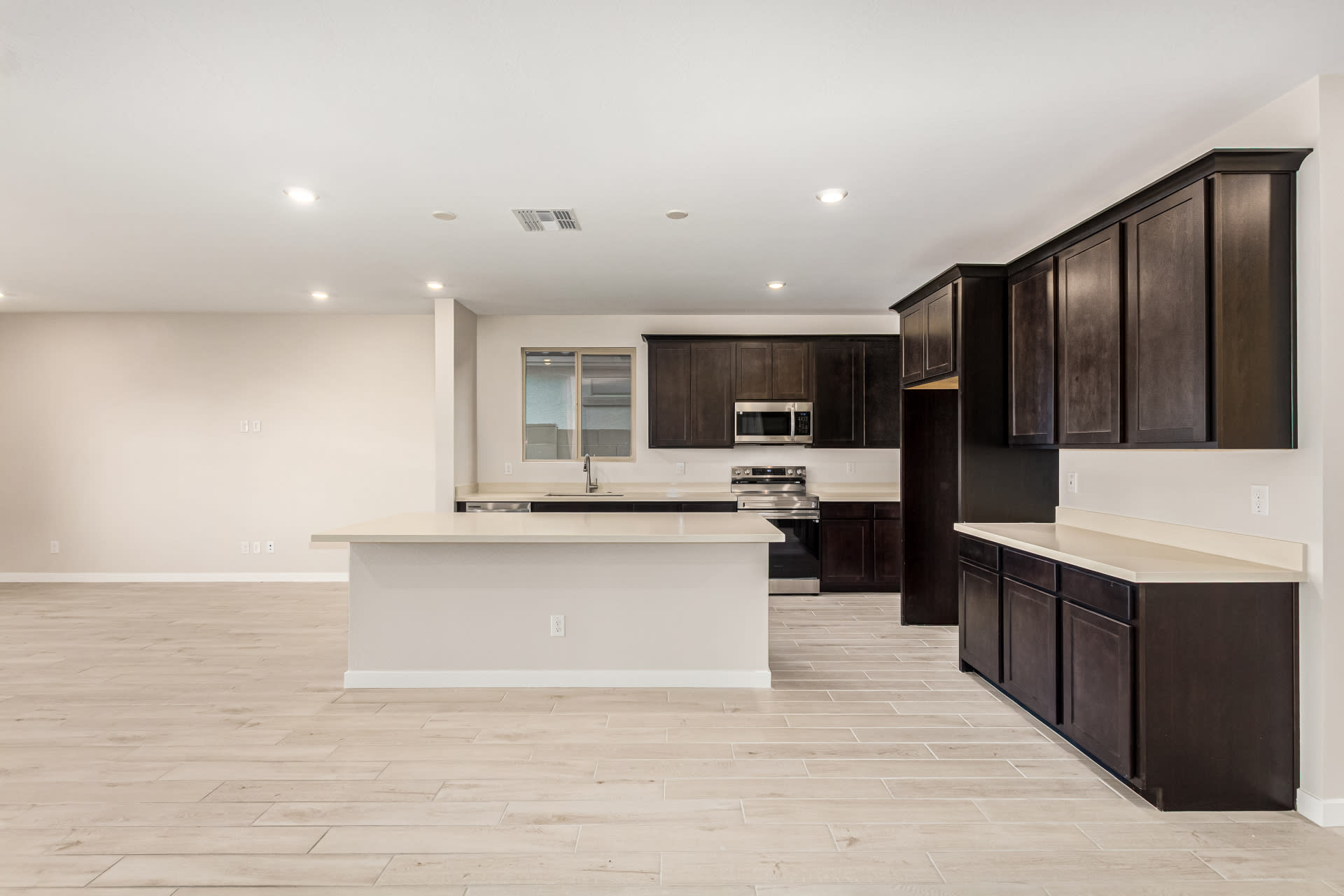 Lot 235 | Prescott Floorplan | The Villages at North Copper Canyon – Valley Series | New homes in Surprise, Arizona | Landsea Homes