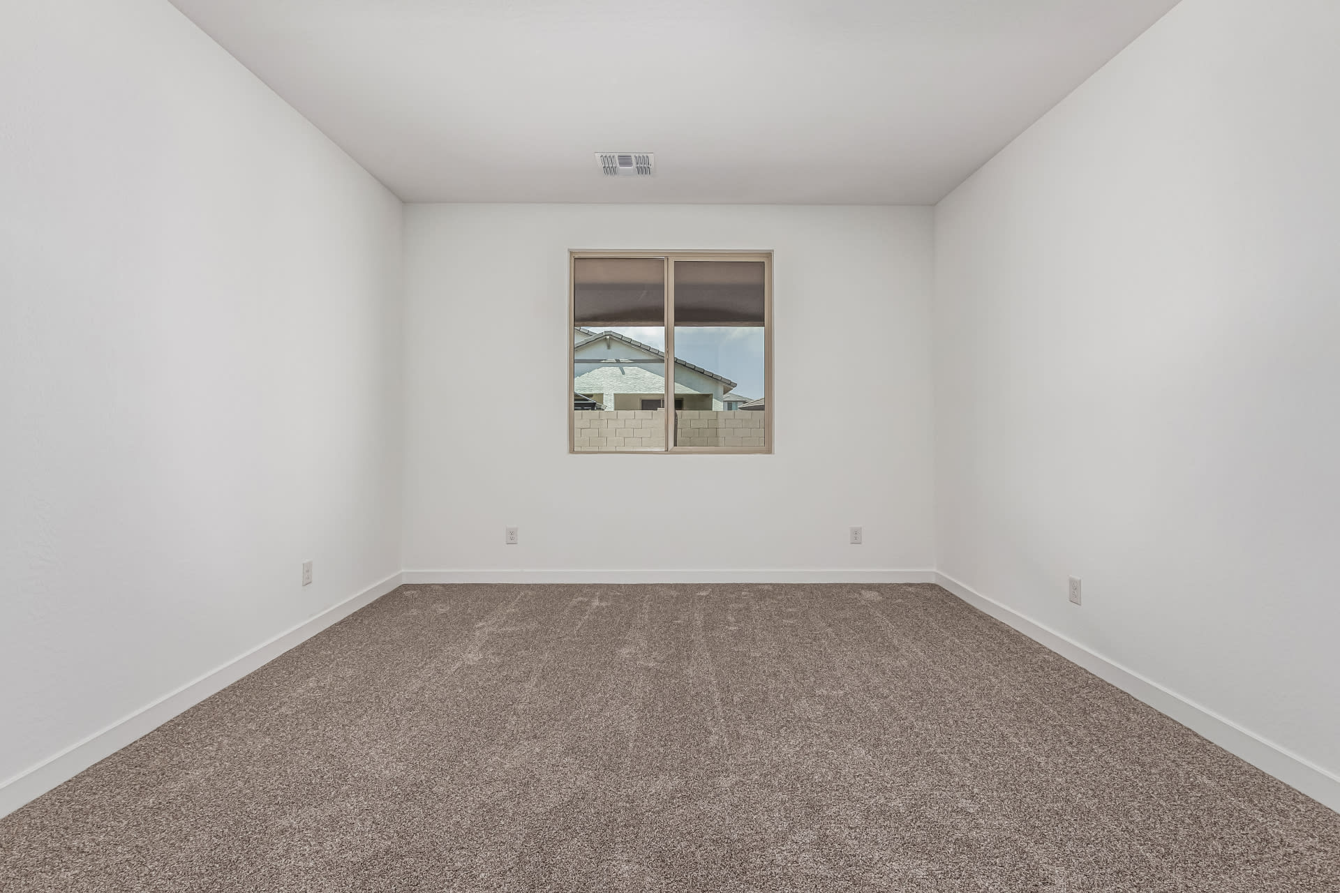 Lot 239 | Falcon Floorplan | The Villages at North Copper Canyon – Valley Series | New homes in Surprise, Arizona | Landsea Homes