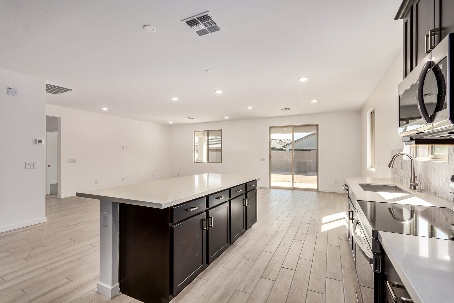 Lot 210 | Citrus Floorplan | The Villages at North Copper Canyon – Valley Series | New homes in Surprise, Arizona | Landsea Homes