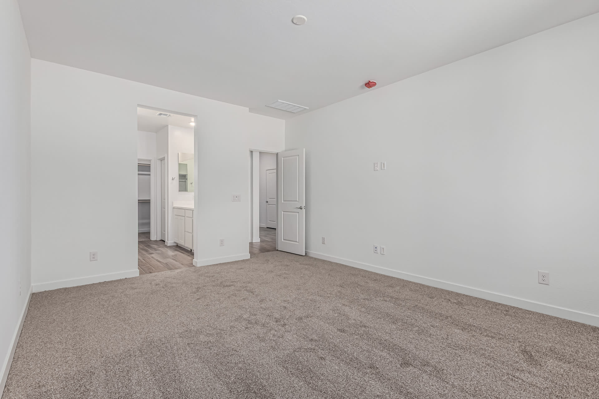 Lot 239 | Falcon Floorplan | The Villages at North Copper Canyon – Valley Series | New homes in Surprise, Arizona | Landsea Homes