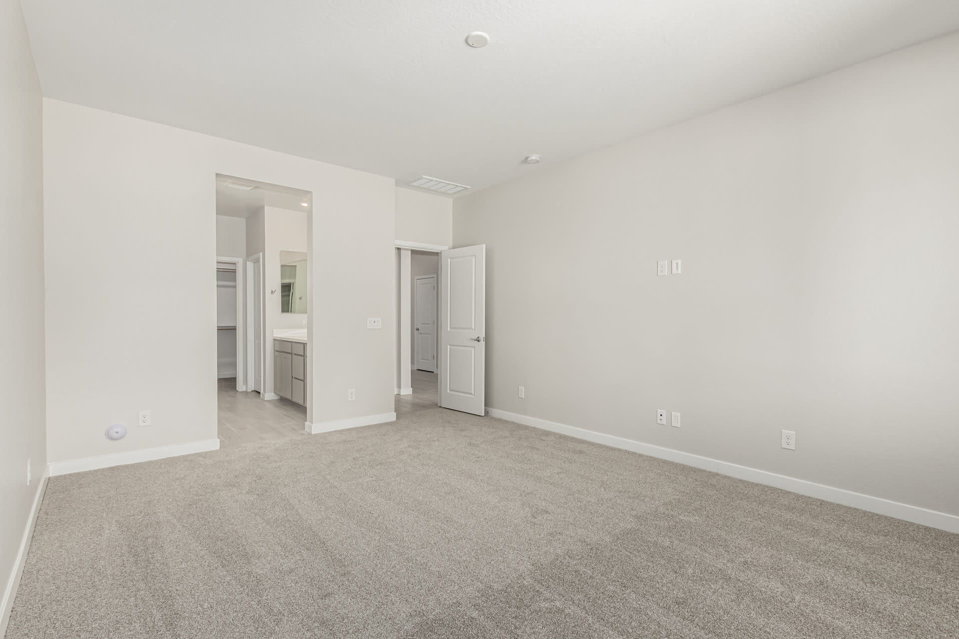 Lot 237 | Falcon Floorplan | The Villages at North Copper Canyon – Valley Series | New homes in Surprise, Arizona | Landsea Homes